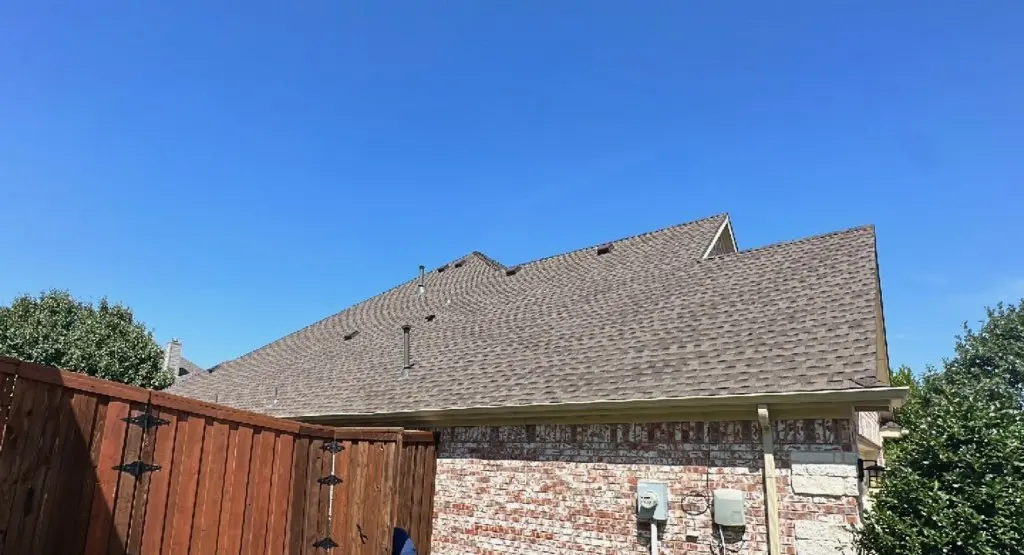 Completed roof replacement project in Mascoutah